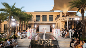 Sân khấu trình diễn thời trang bên hồ nước tại Elyse Marina Club, Elyse Island
